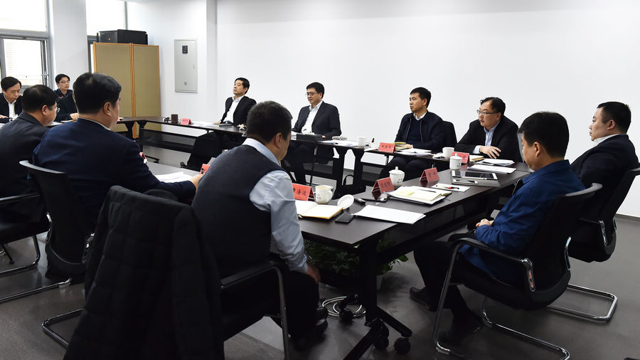 雄安新區(qū)黨工委理論學習中心組召開學習會議 為雄安新區(qū)規(guī)劃建設提供堅強法治保障