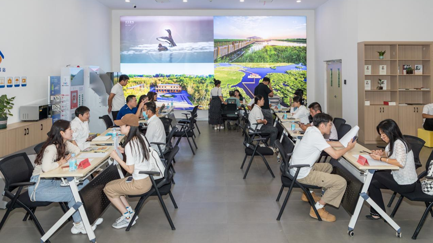 雄安新區舉辦百日千萬招聘專項行動暨高校畢業生專場招聘會
